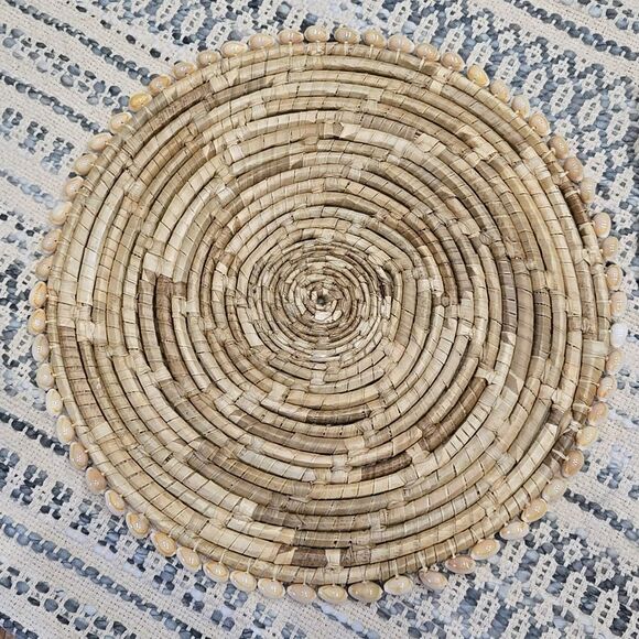 Beach Boho Table Decor Round Placemats Pandan Seashells Centerpiece - Picture 8 of 11